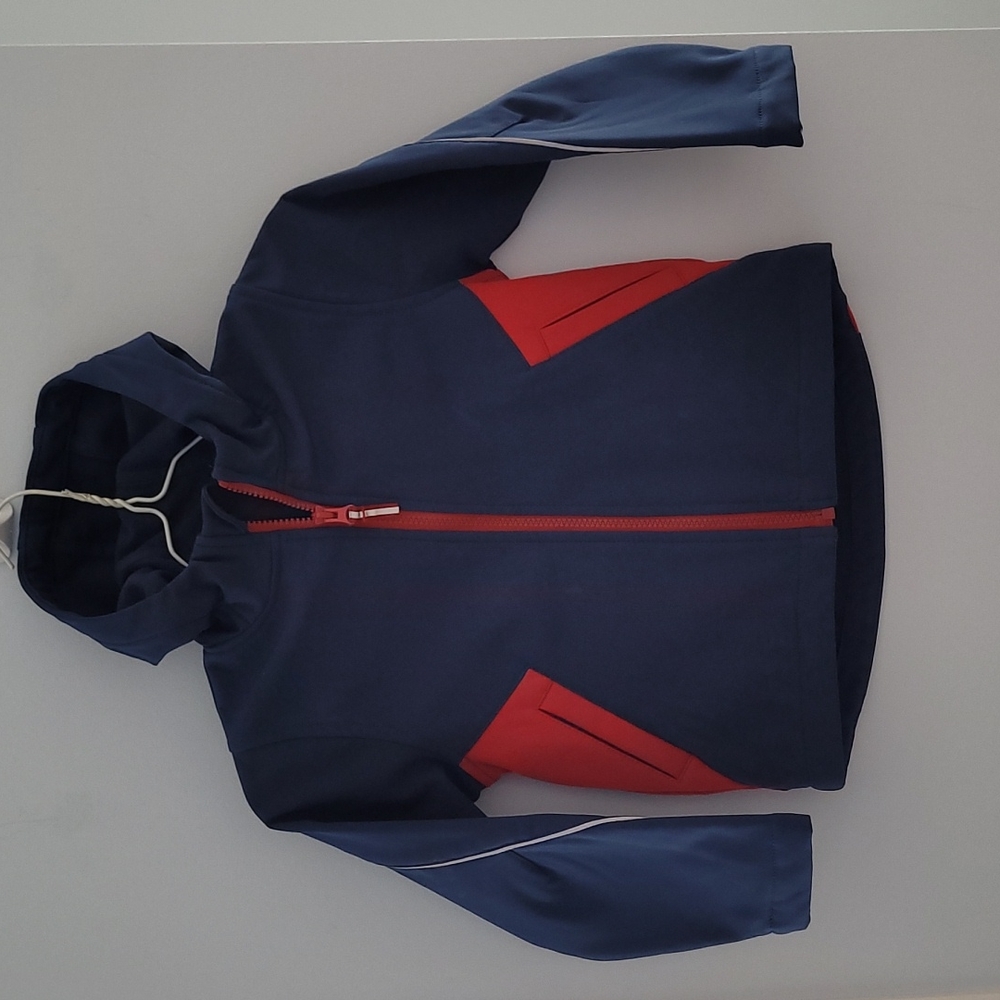Nevada  kids  raincoat 4years
